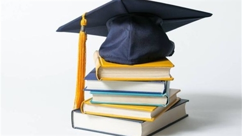 Poziv studentima za podnošenje zahtjeva za financijsku potporu u akademskoj godini 2021/2022